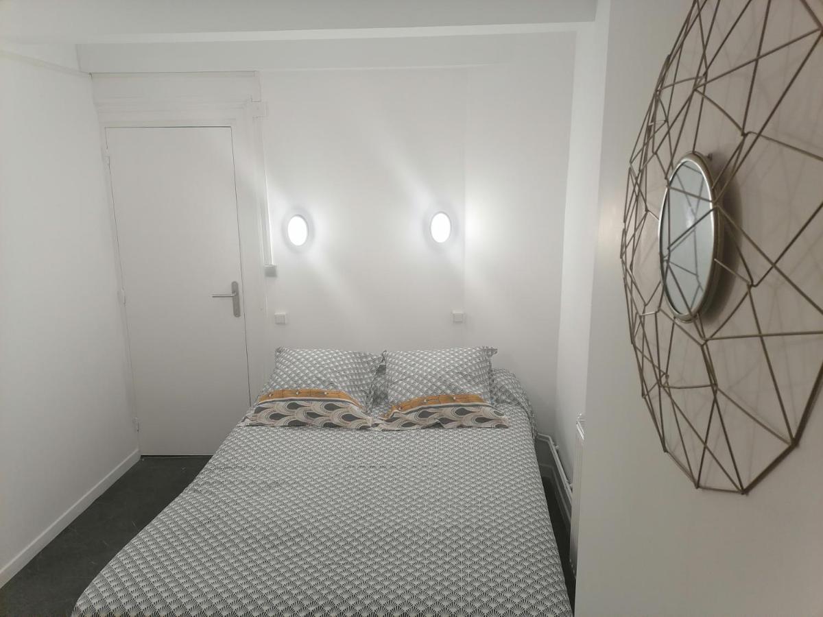 Hotel Le Parisien Reims Exteriör bild