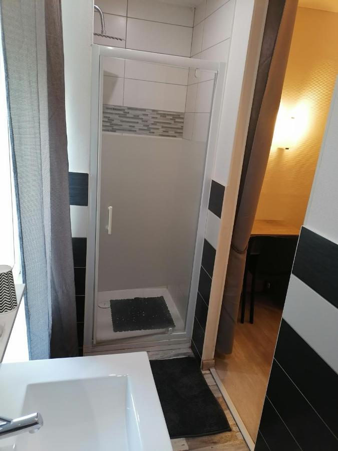 Hotel Le Parisien Reims Exteriör bild